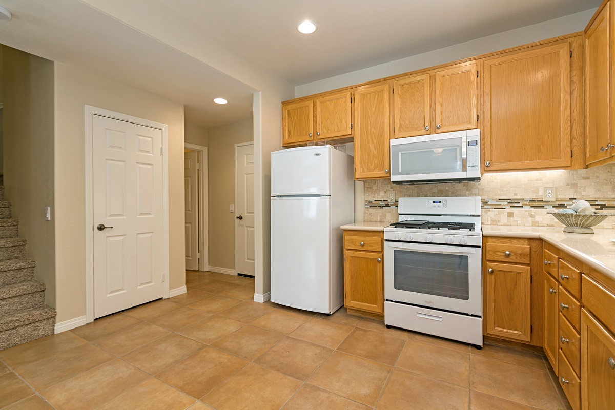 4062 Craven Road, Unit 56 Oceanside, CA 92057 - Photo 7 of 25