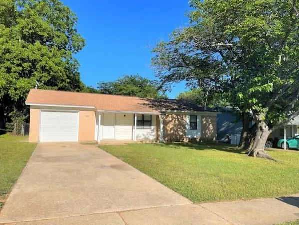 $1,995 | 1012 Donley Drive, Euless, TX 76039