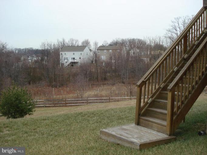 4630 Riddle Drive Nottingham, MD 21236 - Photo 2 of 25 Back yard
