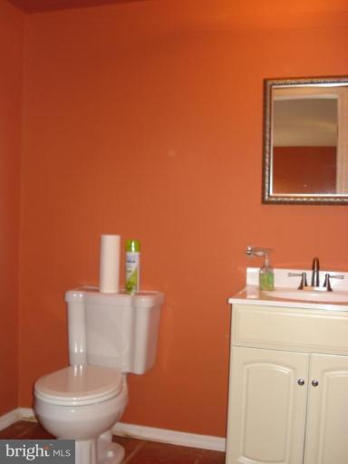4630 Riddle Drive Nottingham, MD 21236 - Photo 3 of 25 Half Bath 1