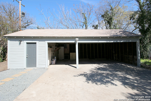 131 East Ridgewood Court San Antonio, TX 78212 - Photo 24 of 25