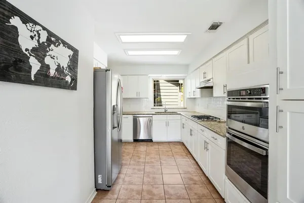 $4,200 | 419 Brooks Lane, Coppell, TX 75019