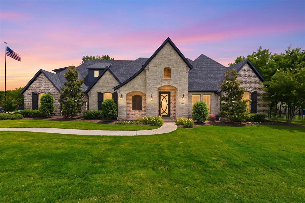 1019 Country Way Rowlett, TX 75089 - Photo 1 of 40