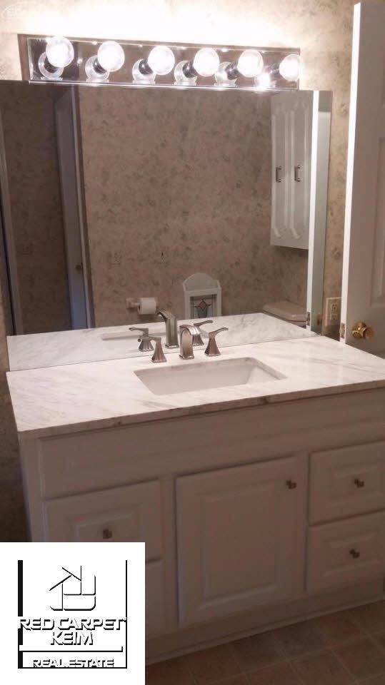 83 North Elm Grove Road Lapeer, MI 48446 - Photo 21 of 31 21354990-20.JPG