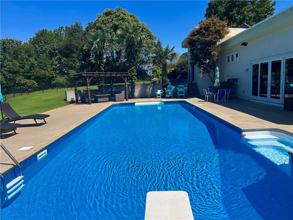 1304 East Queen Street Pendleton, SC 29670 - Photo 6 of 39