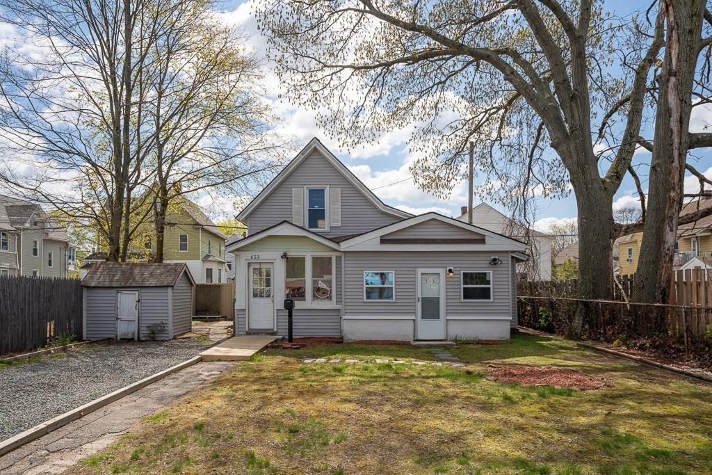 653 Carew Street Springfield, MA 01104 - Photo 28 of 28 Gallery Image 28