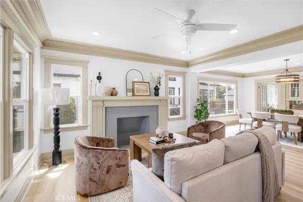 $749,000 | 4239 South Raymond Avenue, Los Angeles, CA 90037