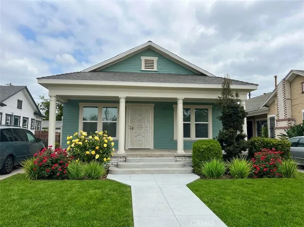 $749,000 | 4239 South Raymond Avenue, Los Angeles, CA 90037