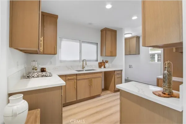 $749,000 | 4239 South Raymond Avenue, Los Angeles, CA 90037