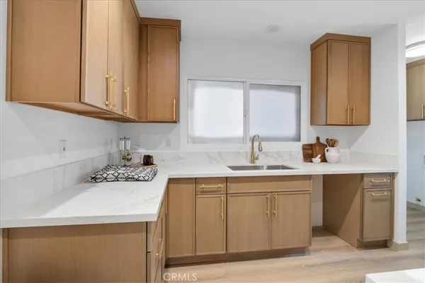 $749,000 | 4239 South Raymond Avenue, Los Angeles, CA 90037