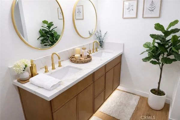 $749,000 | 4239 South Raymond Avenue, Los Angeles, CA 90037