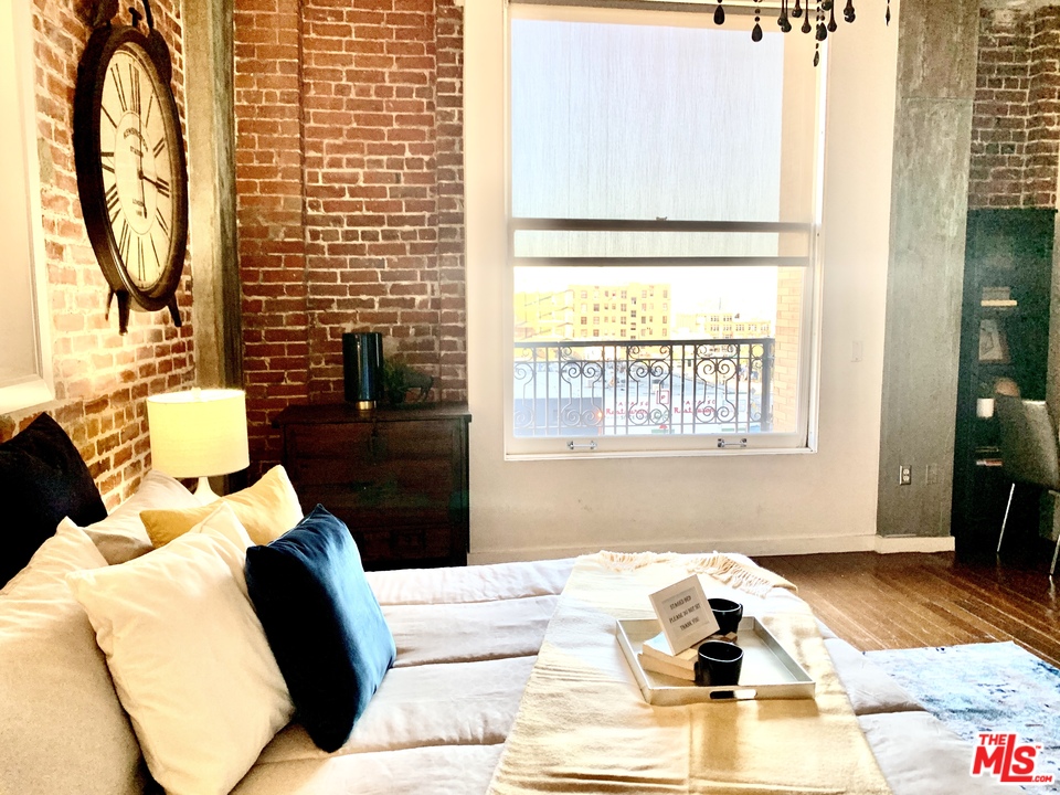 257 South Spring Street, Unit 4E Los Angeles, CA 90012 - Photo 13 of 15