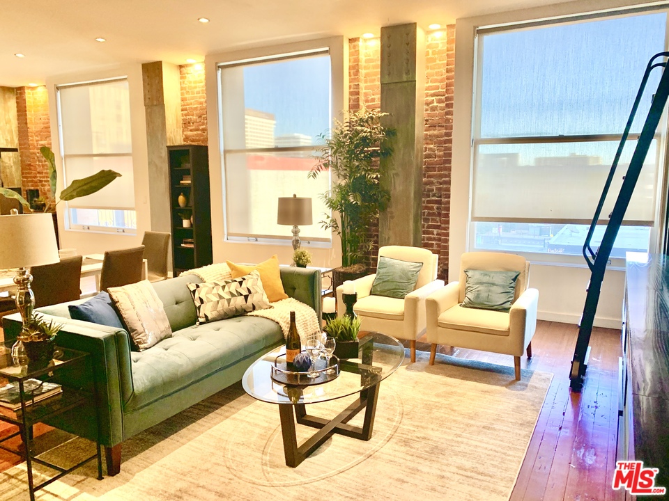 257 South Spring Street, Unit 4E Los Angeles, CA 90012 - Photo 5 of 15