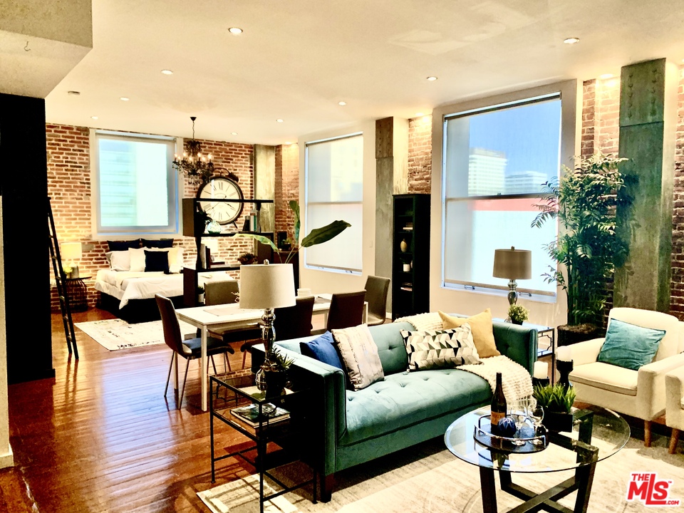 257 South Spring Street, Unit 4E Los Angeles, CA 90012 - Photo 6 of 15