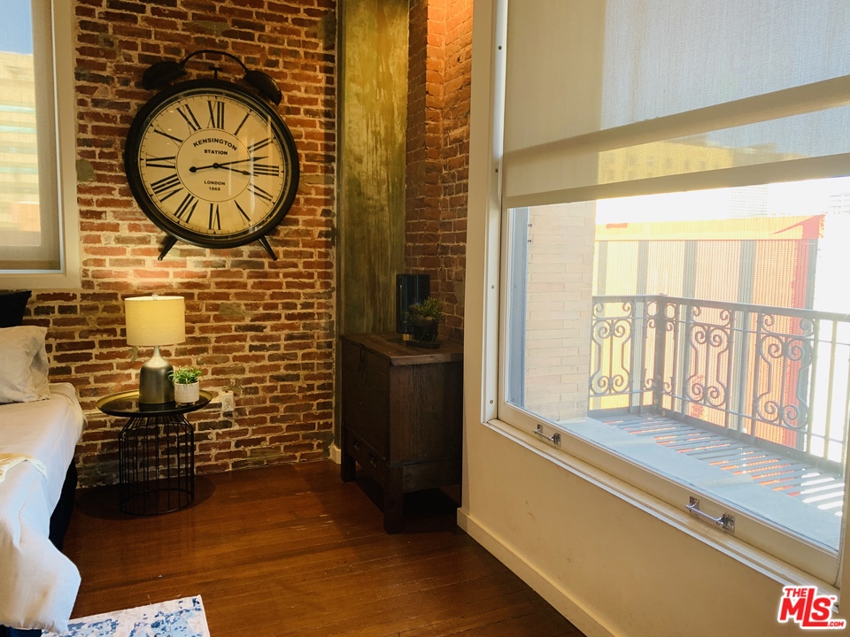 257 South Spring Street, Unit 4E Los Angeles, CA 90012 - Photo 10 of 15