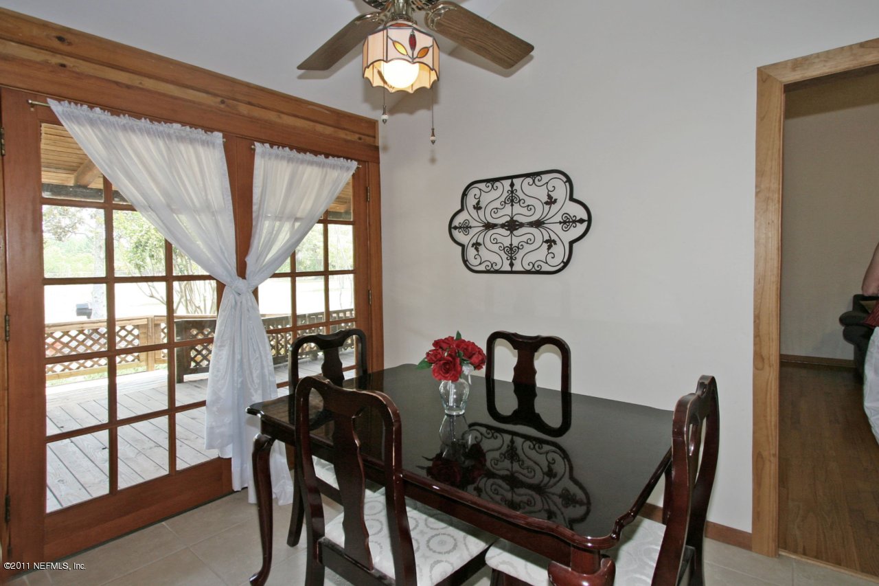 13525 Sawpit Road Jacksonville, FL 32226 - Photo 9 of 20 Breakfast Nook