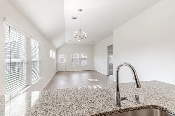 $2,280 | 7431 Sail Hl Drive, Cypress, TX 77433