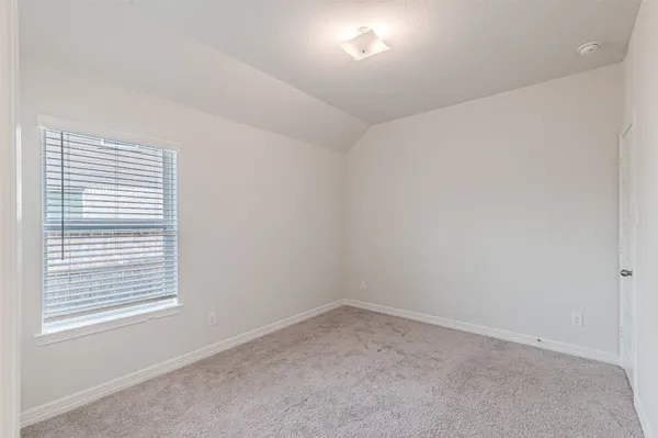 $2,280 | 7431 Sail Hl Drive, Cypress, TX 77433