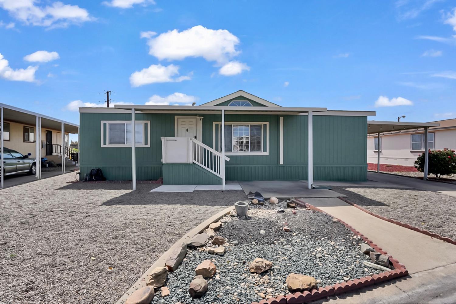 4812 Esmar Road, Unit 9 Ceres, CA 95307 - Photo 1 of 21