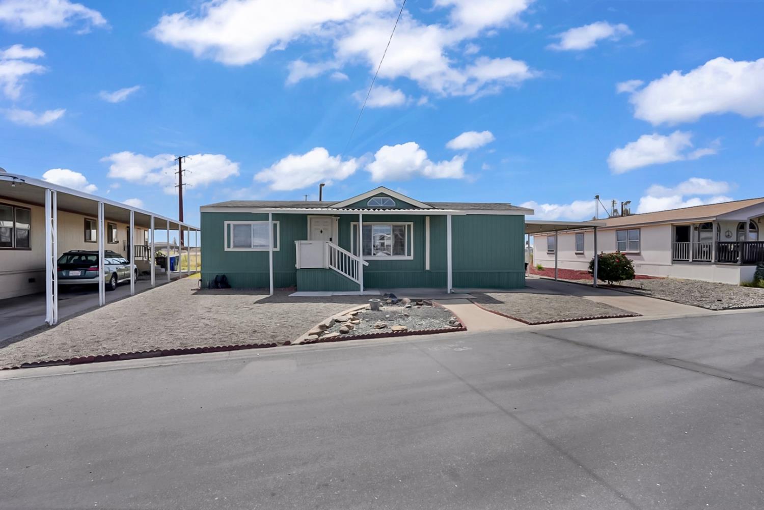 4812 Esmar Road, Unit 9 Ceres, CA 95307 - Photo 2 of 21