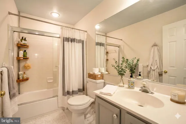 $2,999 | 673 Budleigh Circle, Lutherville-Timonium, MD 21093