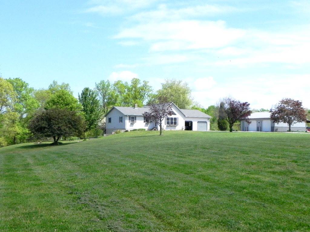 3680 Stalk Road Tell City, IN 47586 - Photo 3 of 34