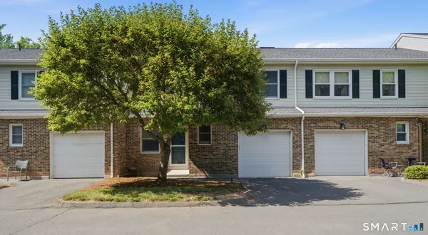 $320,000 | 74 River Camp Drive, Unit 74, Newington, CT 06111