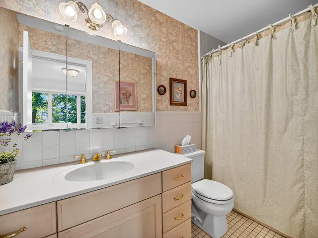 $840,000 | 4569 South Lakeshore Drive, Ludington, MI 49431