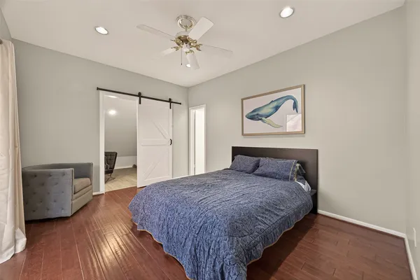 $465,000 | 262 Sugar Berry Circle, Houston, TX 77024