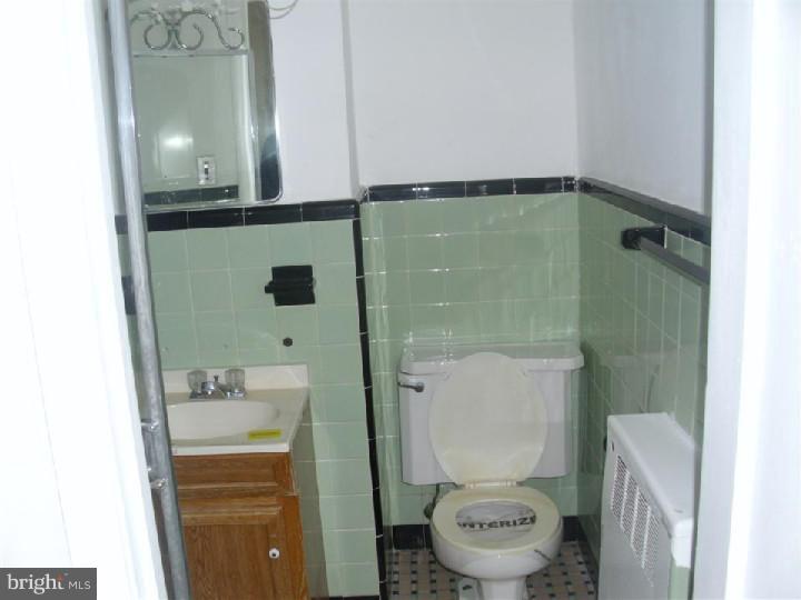 1503 Hellerman Street Philadelphia, PA 19149 - Photo 6 of 14 Gallery Image 6