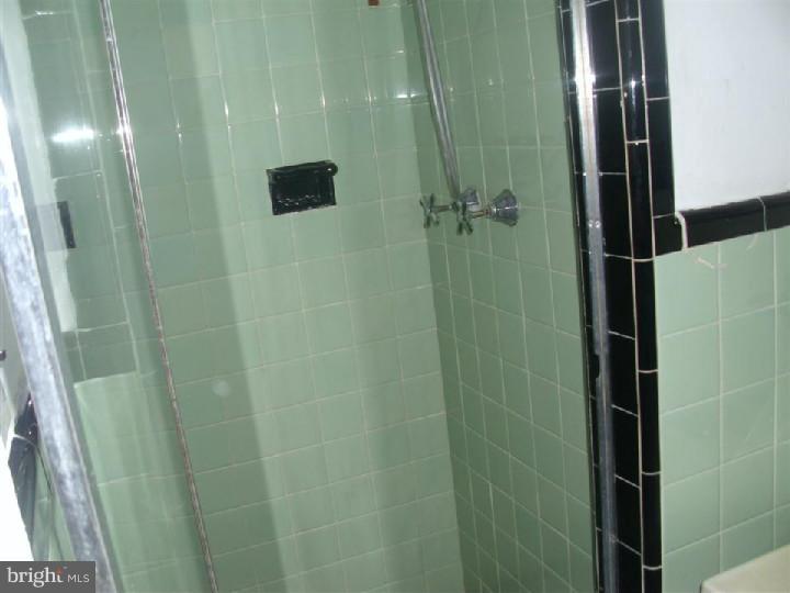 1503 Hellerman Street Philadelphia, PA 19149 - Photo 7 of 14 Gallery Image 7