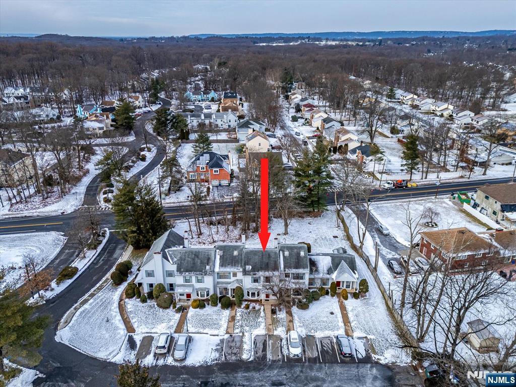 304 Maplecrest Road, Unit 304 Edison, NJ 08820 - Photo 6 of 38