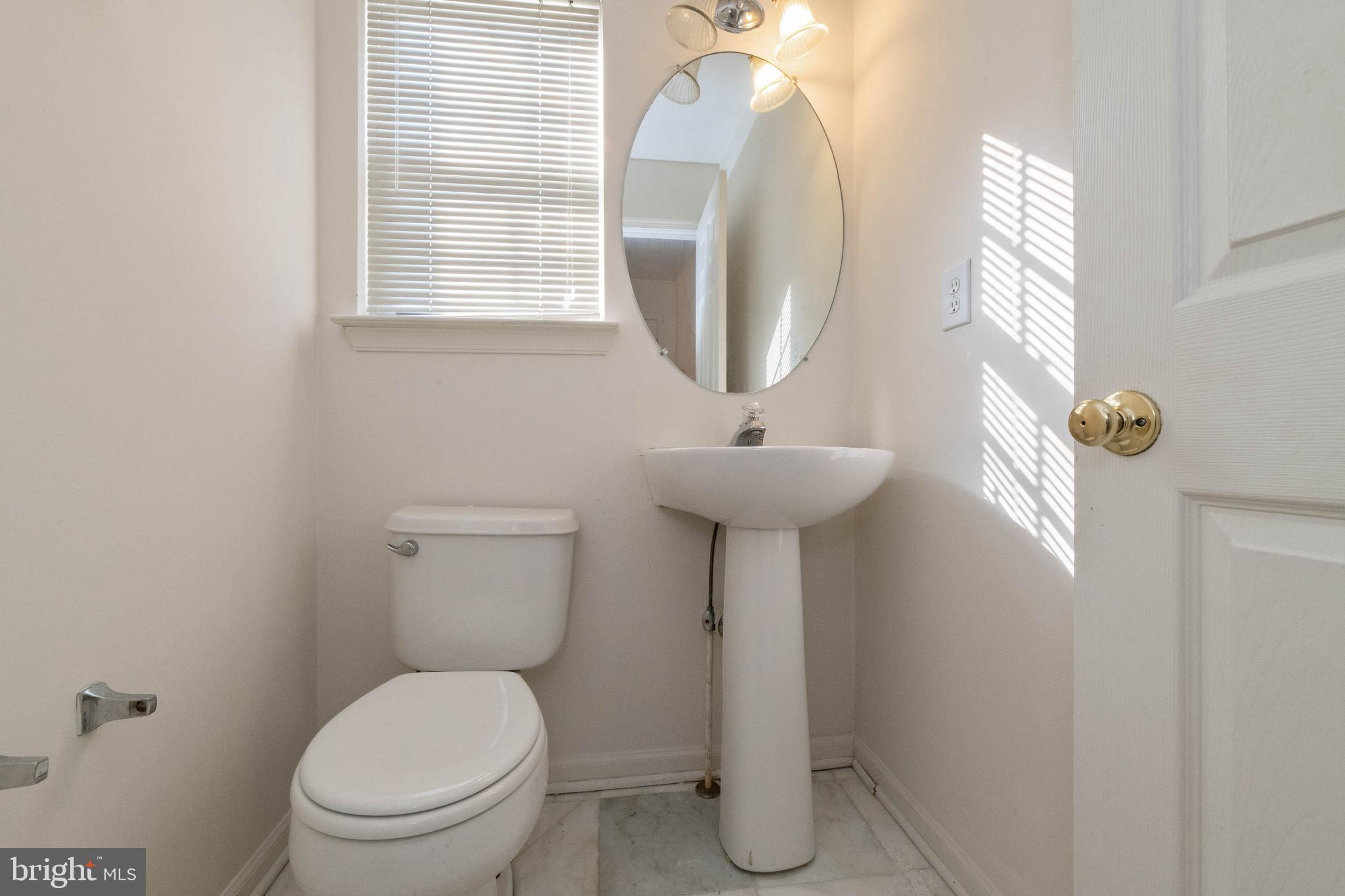 4 Adams Ridge Court Baltimore, MD 21244 - Photo 8 of 21