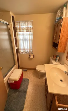 $57,500 | 612 Monroe Street, Quincy, IL 62301