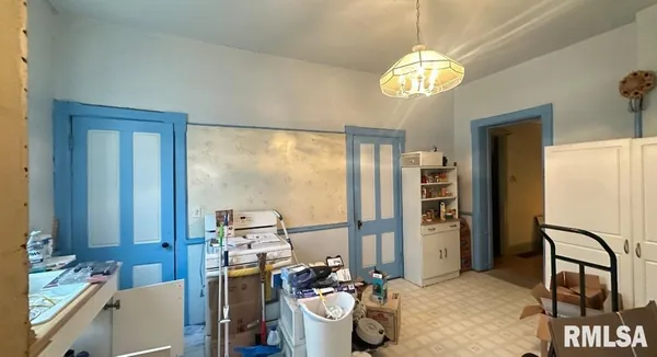 $57,500 | 612 Monroe Street, Quincy, IL 62301