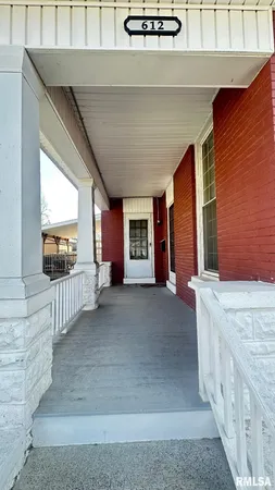 $57,500 | 612 Monroe Street, Quincy, IL 62301