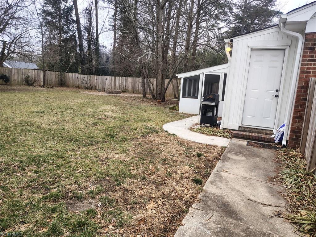 130 Sunview Avenue High Point, NC 27265 - Photo 12 of 13