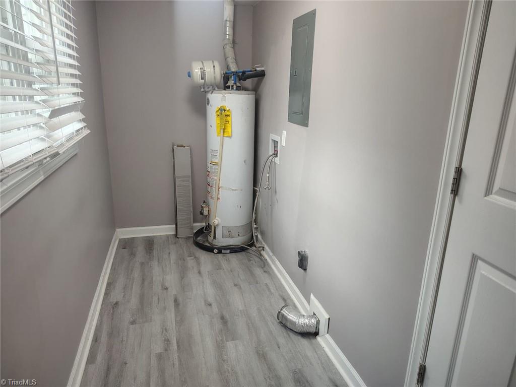 130 Sunview Avenue High Point, NC 27265 - Photo 4 of 13