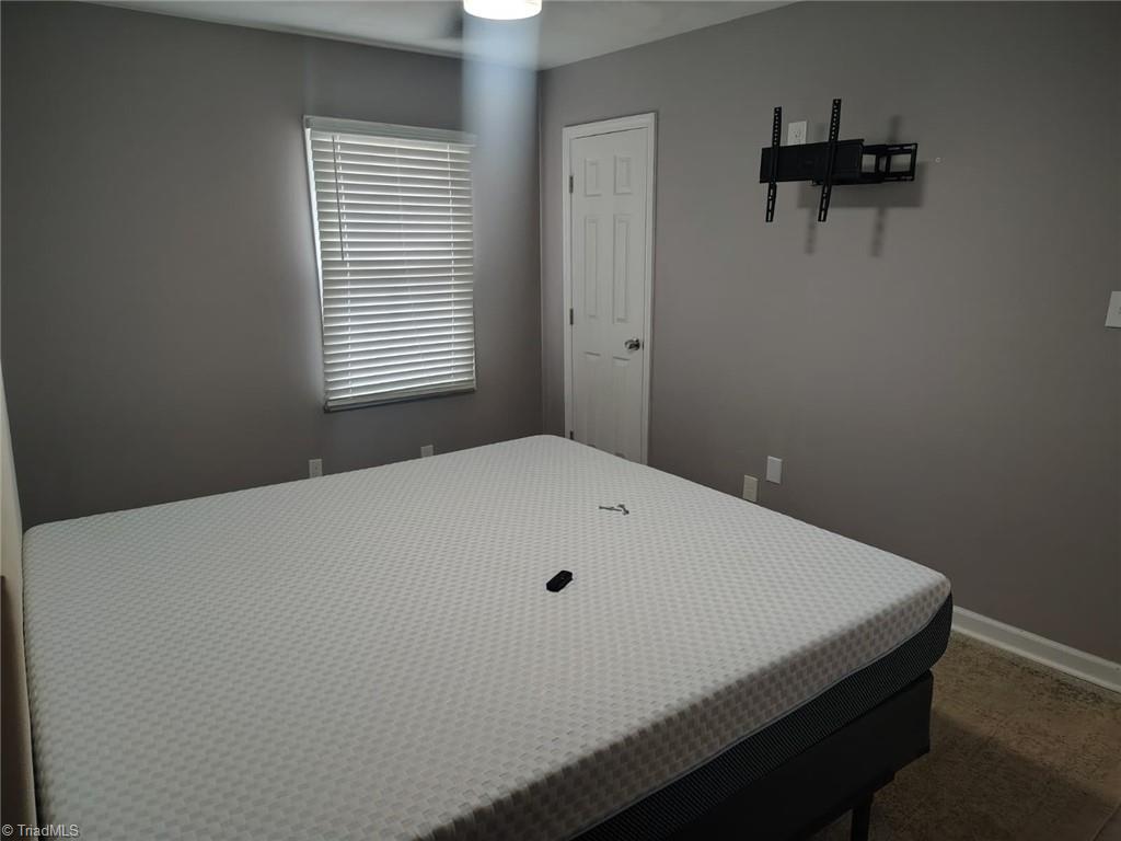 130 Sunview Avenue High Point, NC 27265 - Photo 6 of 13