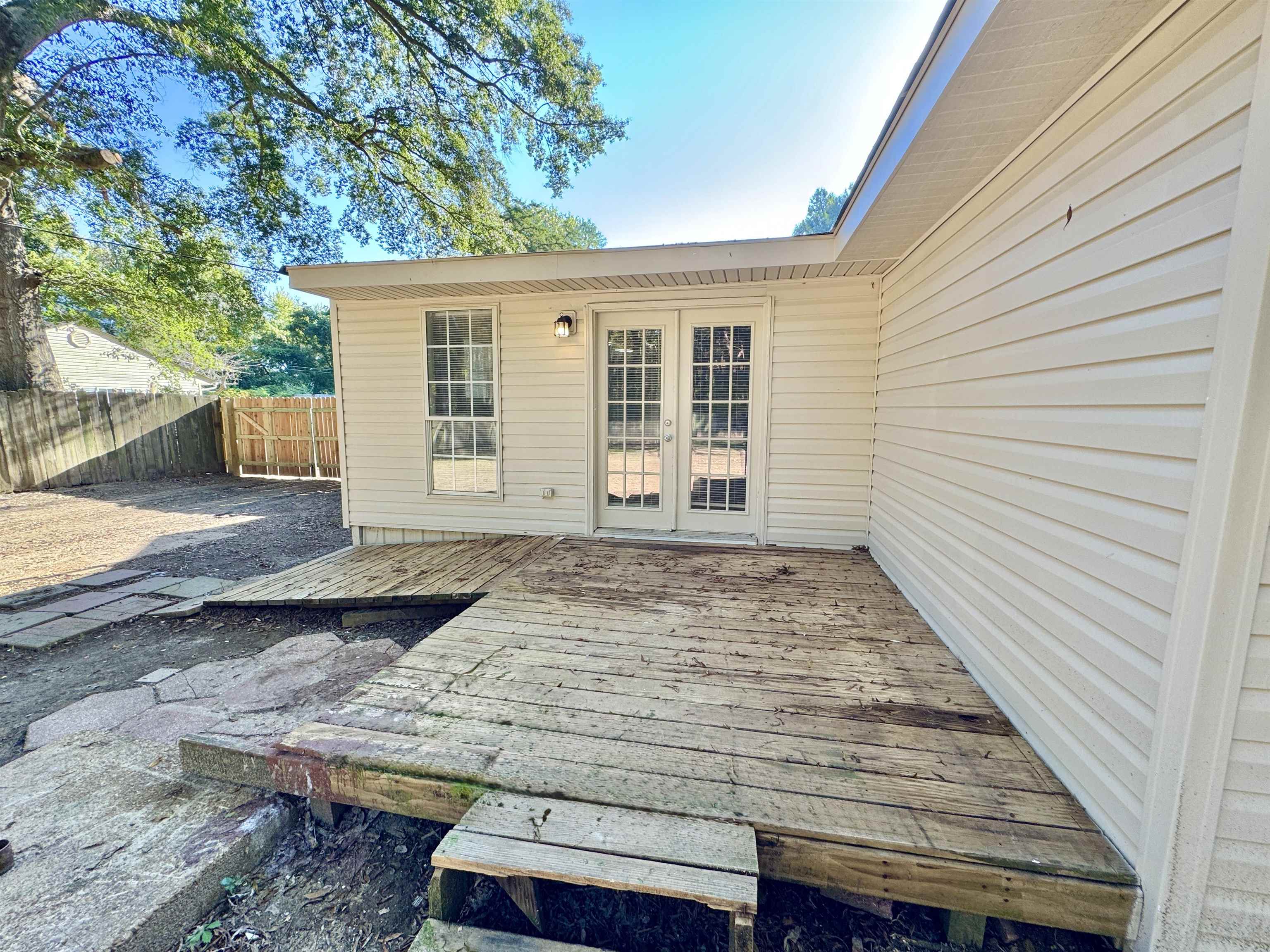 7881 Sherman Road Millington, TN 38053 - Photo 28 of 30 a view of a backyard with sitting area