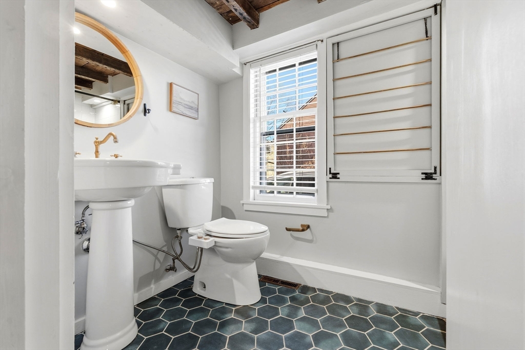 16 River Street Salem, MA 01970 - Photo 14 of 25