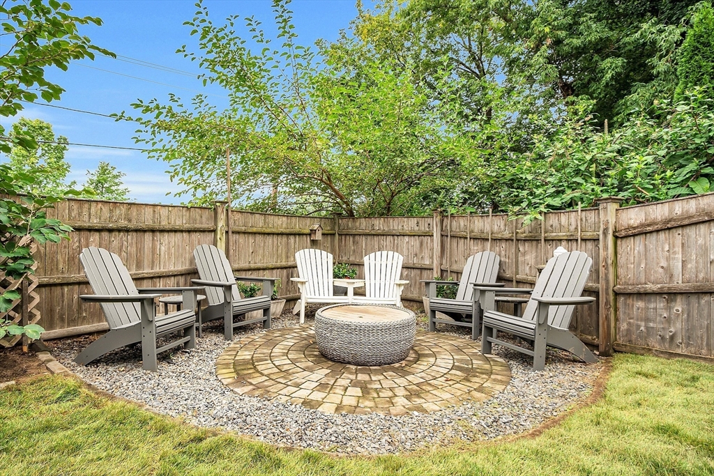 16 River Street Salem, MA 01970 - Photo 21 of 25