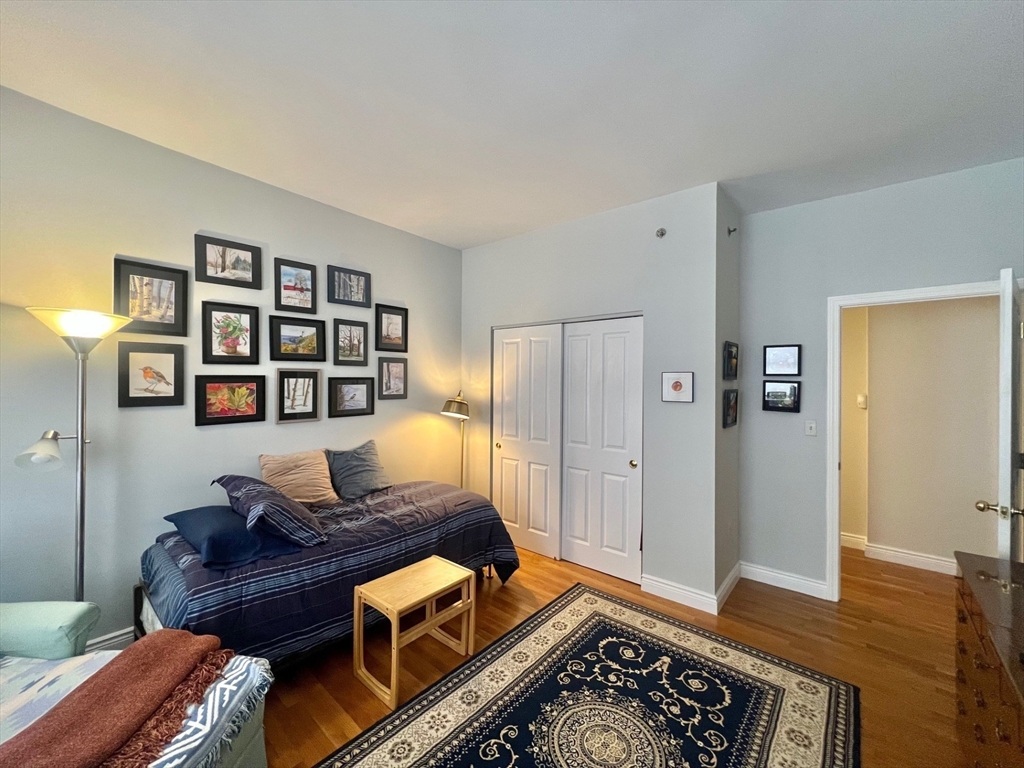 4 Charlesgate East, Unit 402 Boston, MA 02215 - Photo 11 of 16