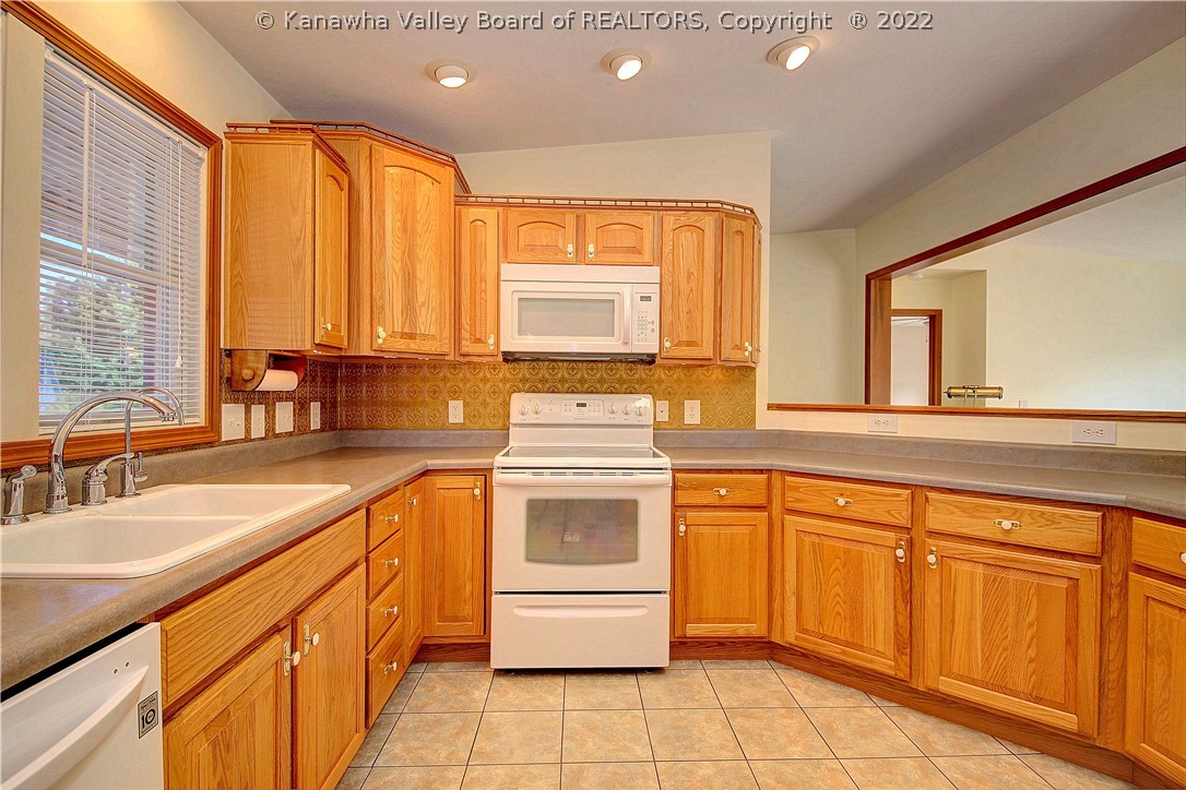 701 Ridgeview Drive Ripley, WV 25271 - Photo 13 of 50 Gallery Image 13