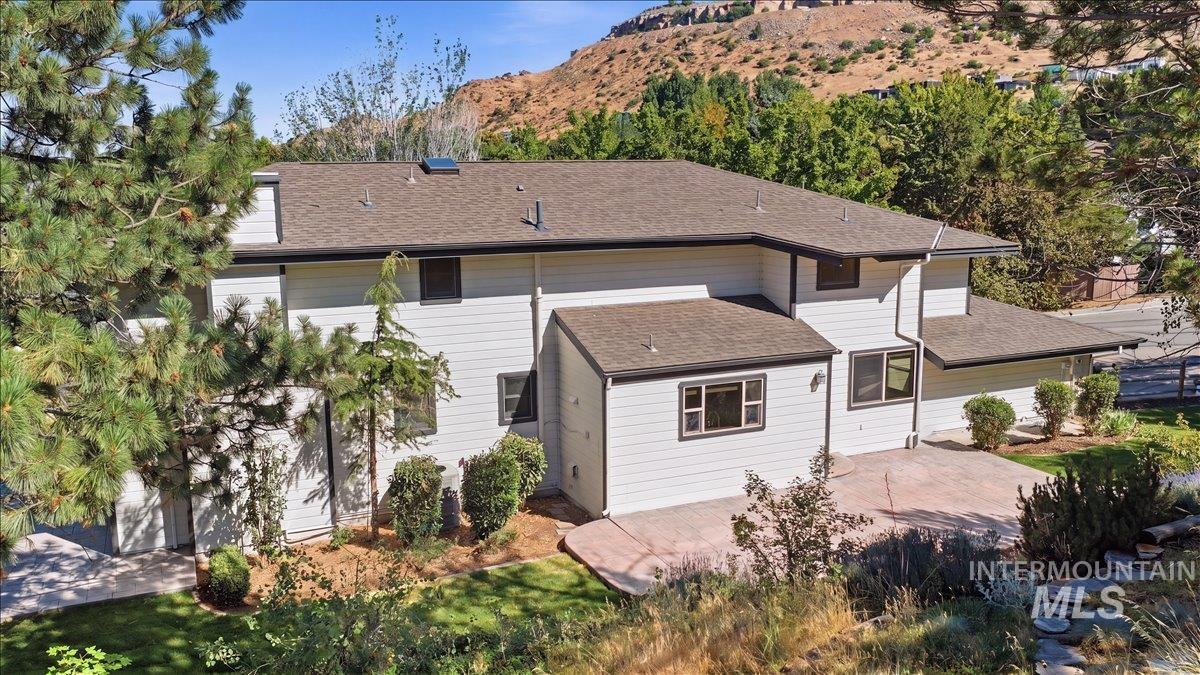 1894 South Stone Ridge Way Boise, ID 83712 - Photo 28 of 32