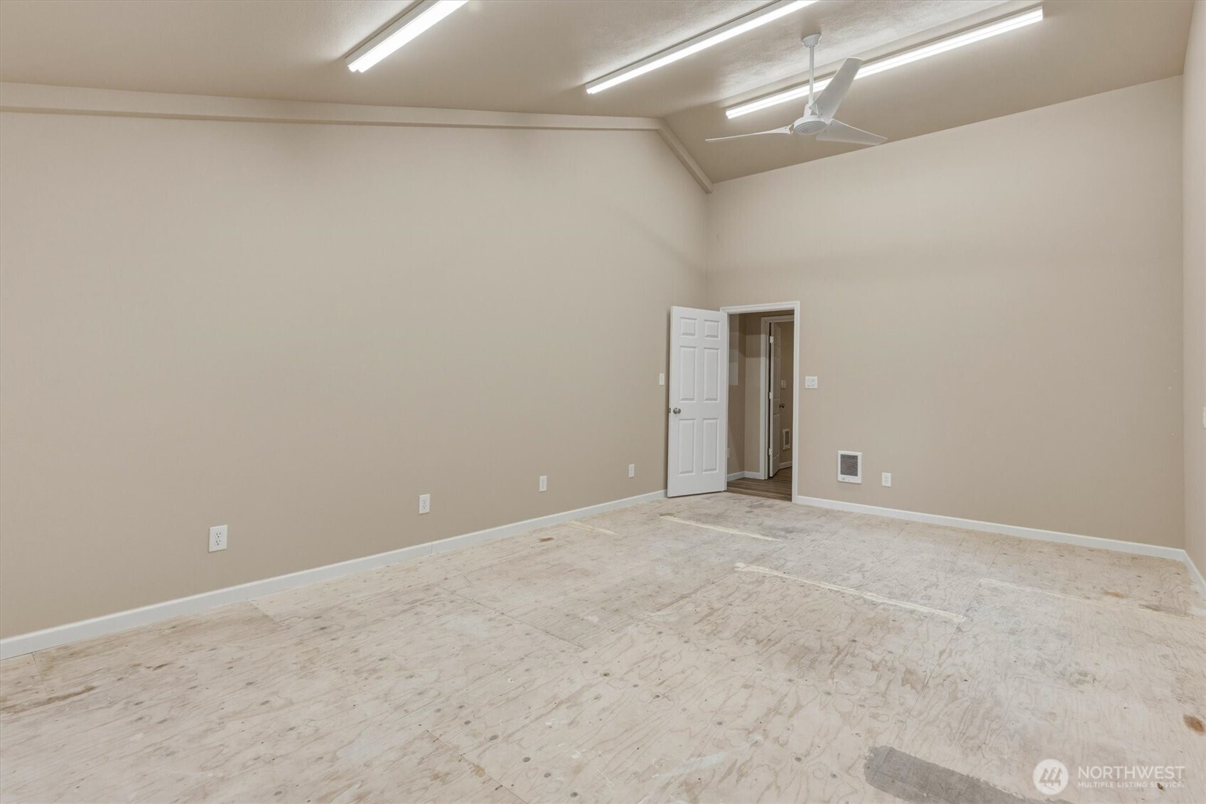 550 Ragland Road Longview, WA 98632 - Photo 30 of 39