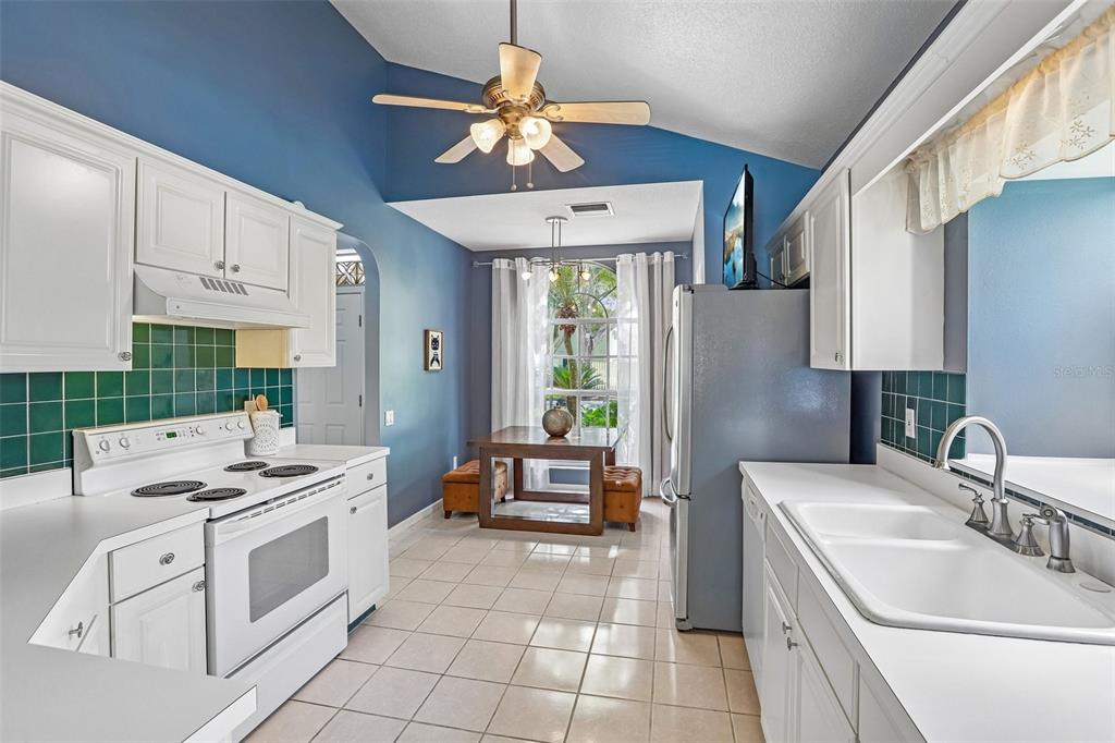 17702 Long Ridge Road Tampa, FL 33647 - Photo 13 of 48 Gallery Image 13