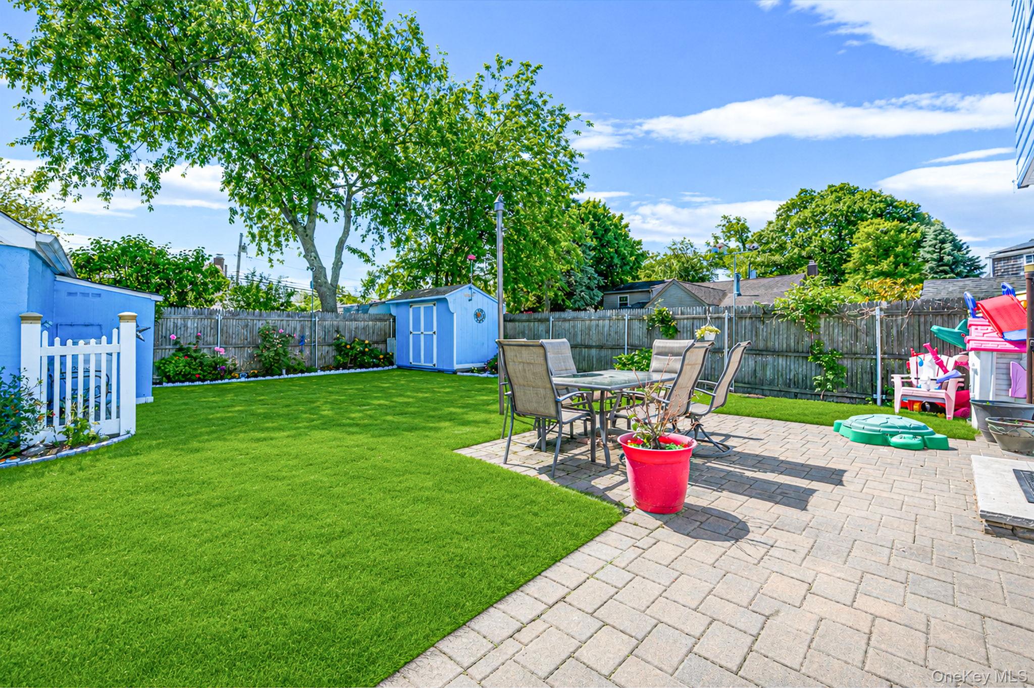 61 North Ocean Avenue Islip, NY 11751 - Photo 30 of 36