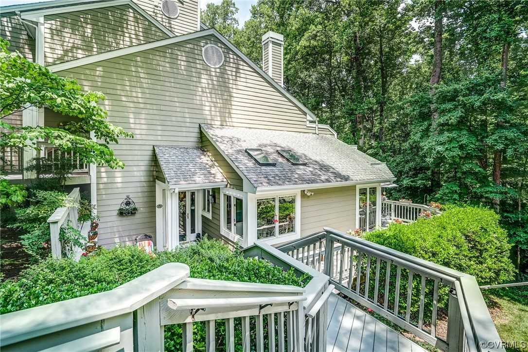 3113 Stony Point Road, Unit UE Richmond, VA 23235 - Photo 2 of 48 a porch with seating space