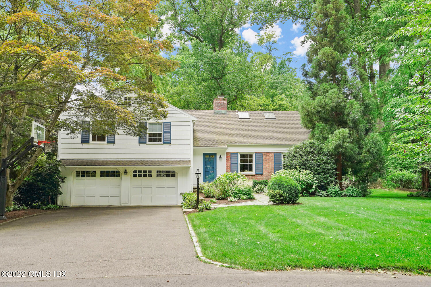 32 Welwyn Road Riverside, CT 06878 - Photo 28 of 35 32 Welwyn Rd Riverside CT-large-033-024-